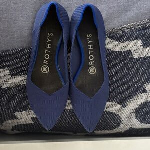 Rothy's Women's Navy Blue Pointed Flats